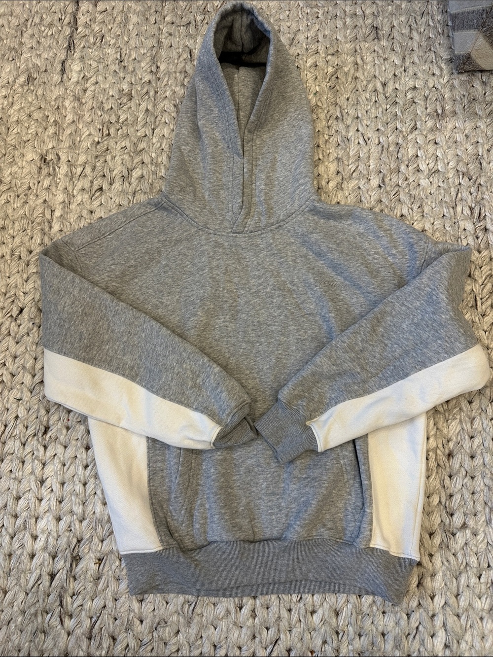 Hollister Gray and White Hooded Sweatshirt